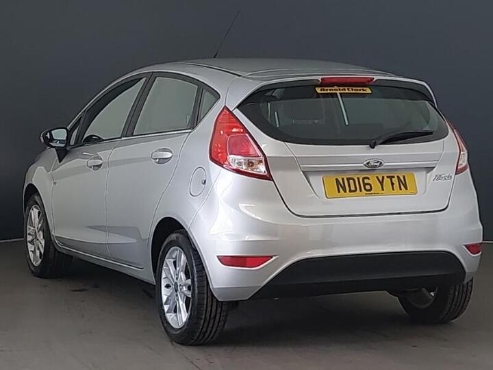 Ford Fiesta 1.25 Zetec Euro 6 5dr
