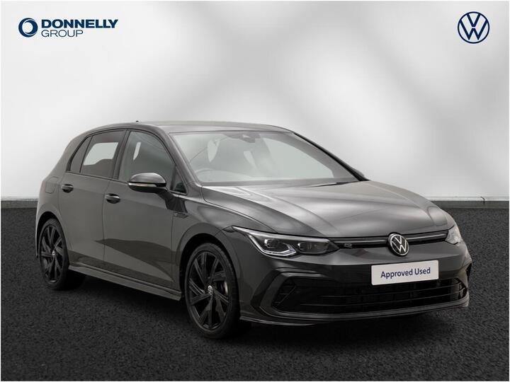 Volkswagen Golf 1.5 ETSI MHEV Black Edition DSG Euro 6 (s/s) 5dr