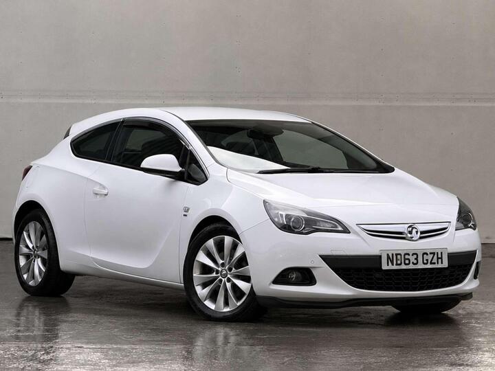 Vauxhall Astra GTC 2.0 CDTi SRi Euro 5 (s/s) 3dr