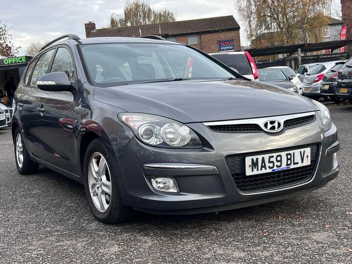 Hyundai I30 1.6 CRDi Comfort Euro 4 5dr Hyundai I30 1.6 CRDi Comfort Euro 4 5dr