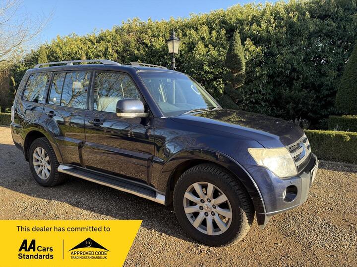 Mitsubishi Shogun 3.2 DI-DC Elegance Auto 4WD Euro 5 5dr LWB