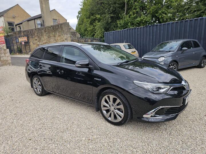 Toyota Auris 1.8 VVT-h Excel Touring Sports CVT Euro 6 (s/s) 5dr (Safety Sense)