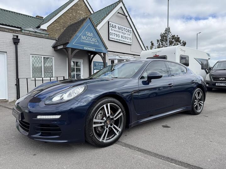 Porsche Panamera 3.0D V6 TiptronicS Euro 5 (s/s) 5dr Porsche Panamera 3.0D V6 TiptronicS Euro 5 (s/s) 5dr