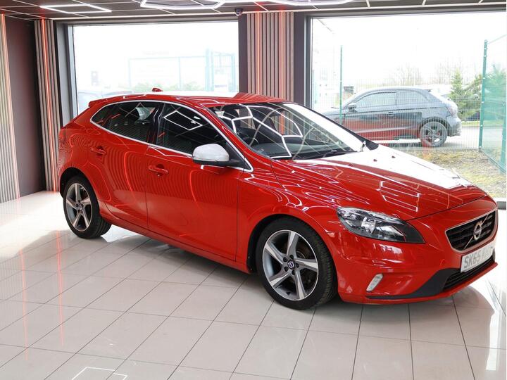 Volvo V40 2.0 D2 R-Design Euro 6 (s/s) 5dr