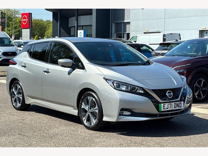 Nissan Leaf 40kWh Tekna Auto 5dr