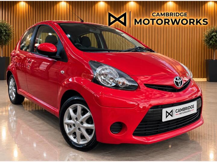 Toyota AYGO 1.0 VVT-i Move Euro 5 5dr