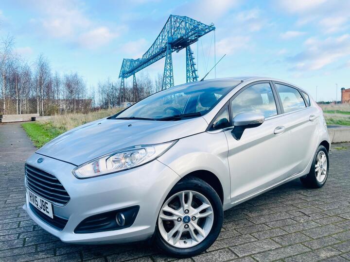 Ford Fiesta 1.0T EcoBoost Zetec Euro 6 (s/s) 5dr