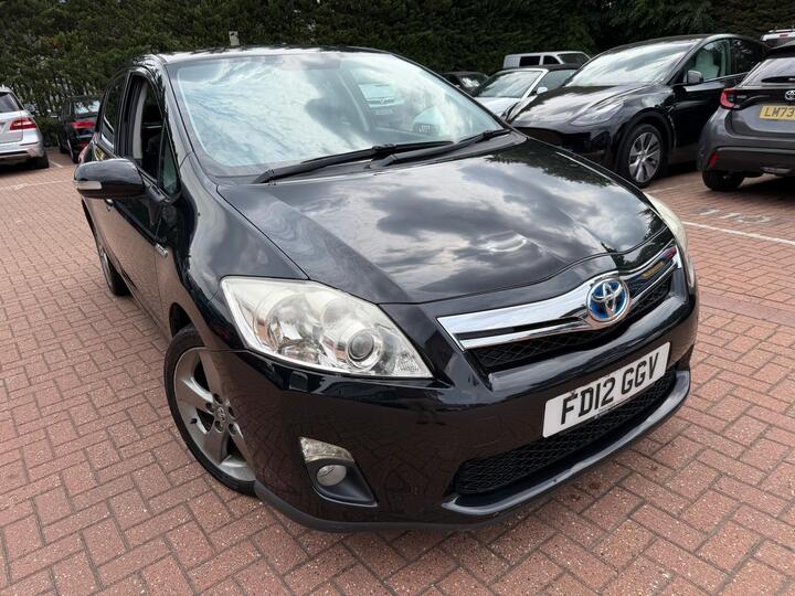 Toyota Auris 1.8 VVT-h T4 CVT Euro 5 (s/s) 5dr
