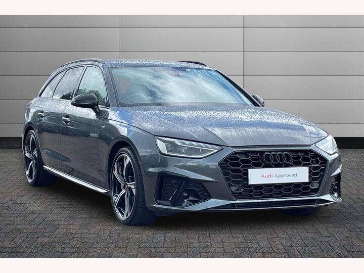 Audi A4 Avant 2.0 TFSI 40 Black Edition S Tronic Euro 6 (s/s) 5dr Audi A4 Avant 2.0 TFSI 40 Black Edition S Tronic Euro 6 (s/s) 5dr