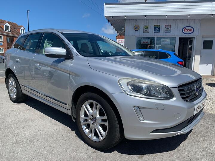 Volvo XC60 2.4 D5 SE Lux Nav Geartronic AWD Euro 5 5dr