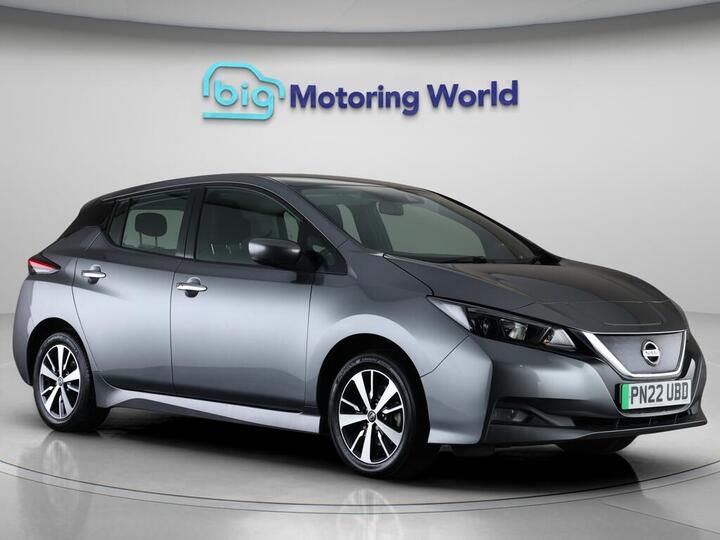 Nissan Leaf 40kWh Acenta Auto 5dr