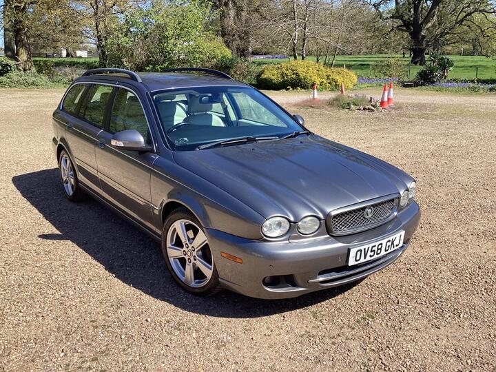 Jaguar X-Type 2.2D SE 5dr Jaguar X-Type 2.2D SE 5dr