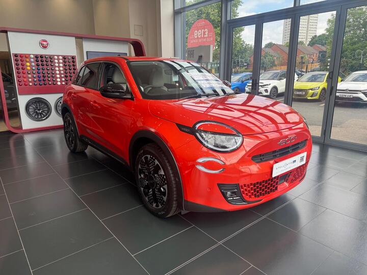 Fiat 600e 54kWh La Prima Auto 5dr