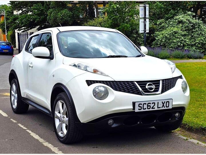 Nissan Juke 1.6 Acenta CVT Euro 5 5dr