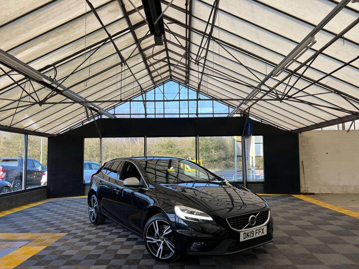 Volvo V40 1.5 T2 R-Design Edition Auto Euro 6 (s/s) 5dr