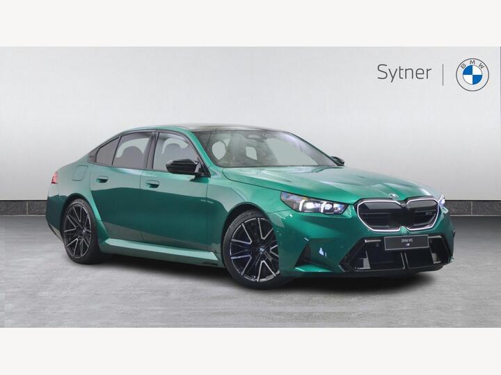 BMW M5 4.4 22.1kWh Steptronic XDrive Euro 6 (s/s) 4dr