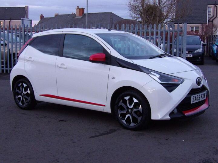 Toyota AYGO 1.0 VVT-i X-trend Euro 6 5dr