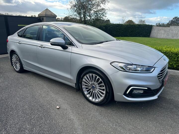 Ford Mondeo 2.0 TiVCT Titanium Edition CVT Euro 6 (s/s) 4dr
