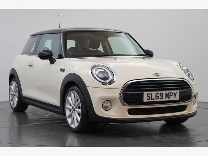 MINI Hatch 1.5 Cooper Classic Euro 6 (s/s) 3dr