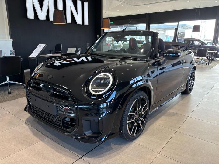 MINI Cooper Convertible 2.0S Sport Steptronic Euro 6 (s/s) 2dr