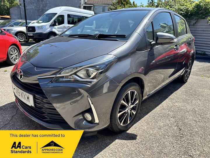 Toyota Yaris 1.5 VVT-i Icon Tech Euro 6 5dr
