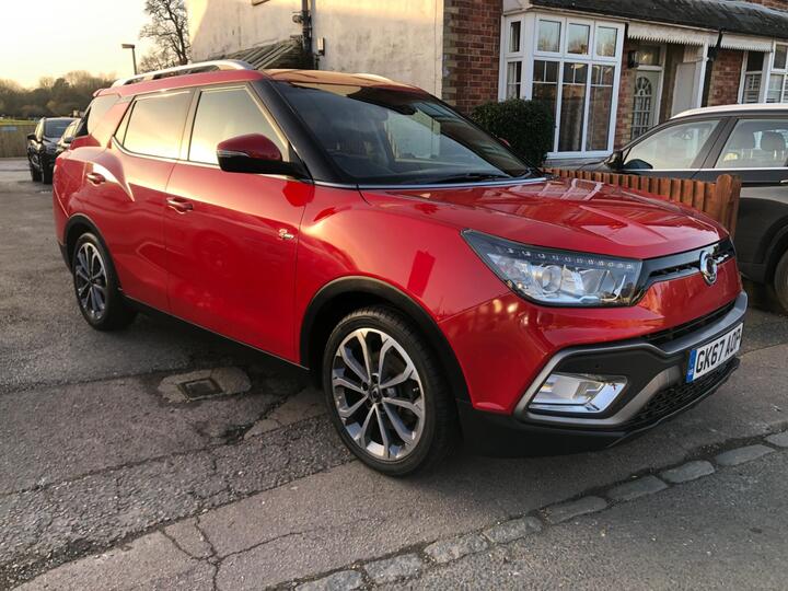 SsangYong Tivoli XLV 1.6 E-XDi ELX 4WD Euro 6 (s/s) 5dr SsangYong Tivoli XLV 1.6 E-XDi ELX 4WD Euro 6 (s/s) 5dr