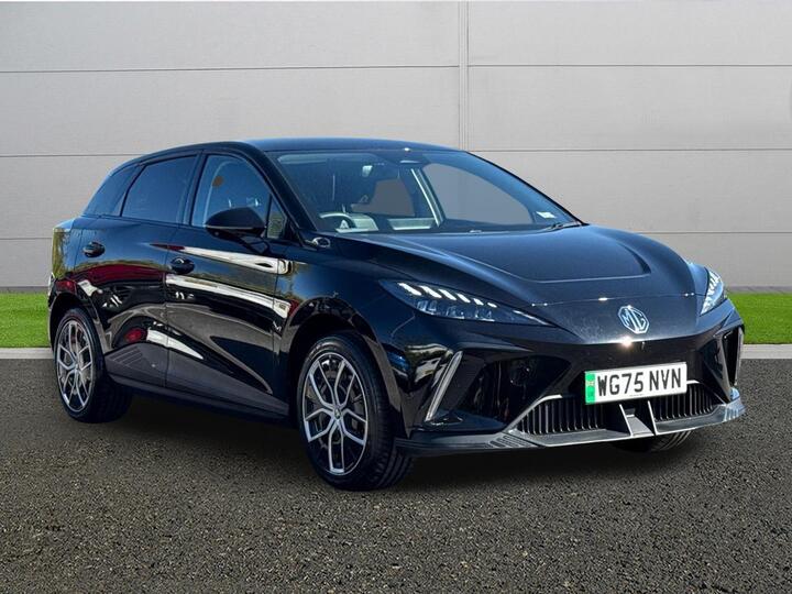 MG MG4 64kWh Trophy Long Range Auto 5dr