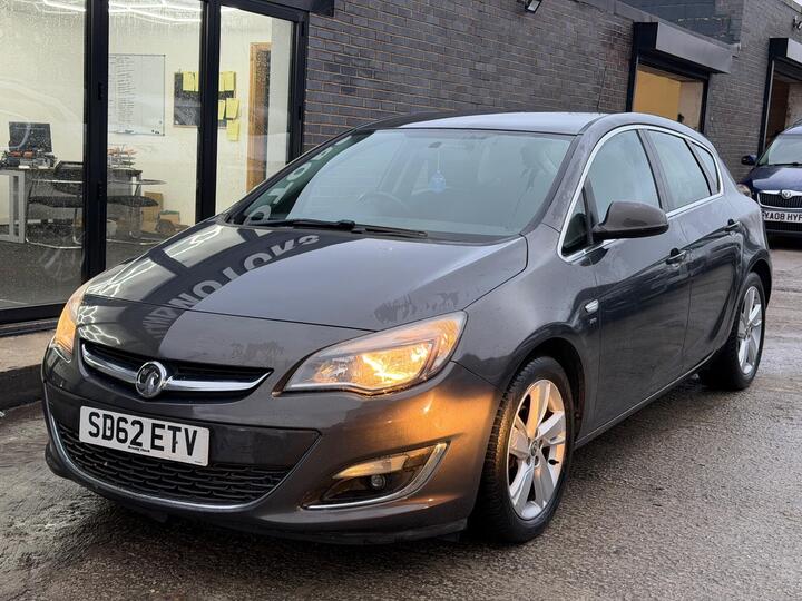 Vauxhall Astra 1.6 16v SRi Euro 5 5dr