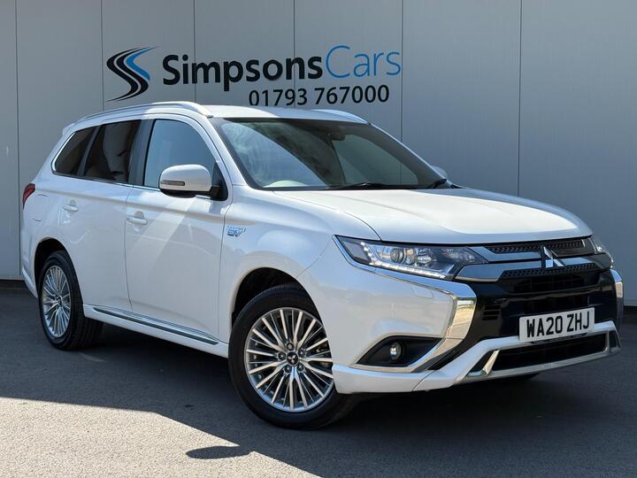 Mitsubishi Outlander 2.4h TwinMotor 13.8kWh Dynamic CVT 4WD Euro 6 (s/s) 5dr Mitsubishi Outlander 2.4h TwinMotor 13.8kWh Dynamic CVT 4WD Euro 6 (s/s) 5dr