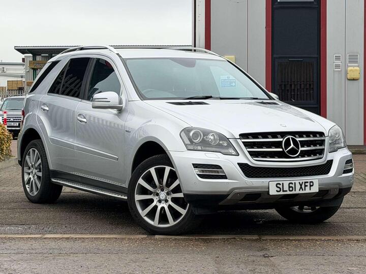 Mercedes-Benz M Class 3.0 ML350 CDI V6 BlueEfficiency Grand Edition G-Tronic 4WD Euro 5 5dr