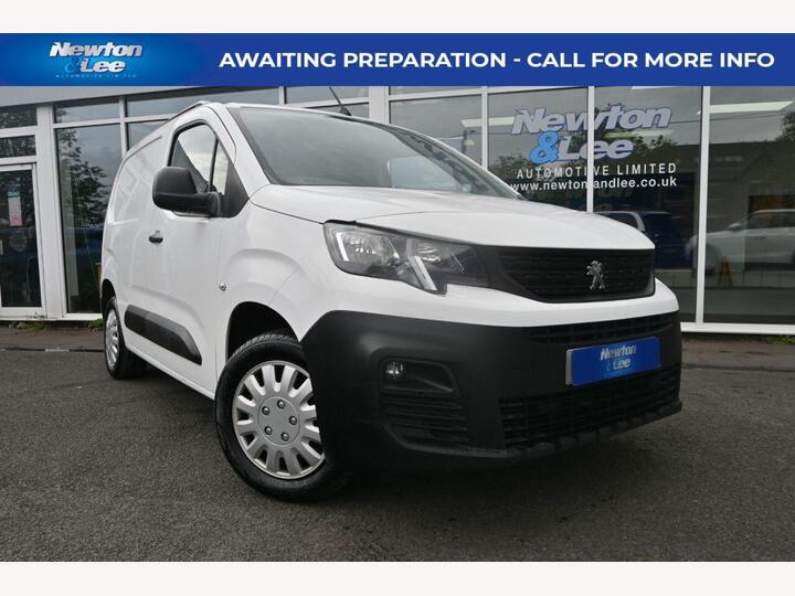 Peugeot PARTNER 1.5 BlueHDi 1000 Professional Standard Panel Van 5dr Diesel Manual SWB Euro 6 (s/s) (100 Bhp)