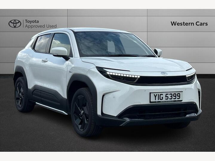 Toyota Urban Cruiser 61kWh Design Auto 5dr