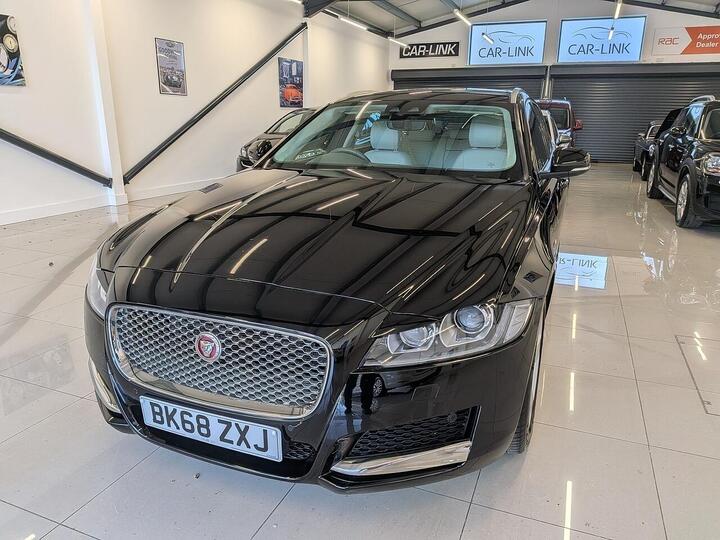 Jaguar XF 2.0i Portfolio Sportbrake Auto Euro 6 (s/s) 5dr