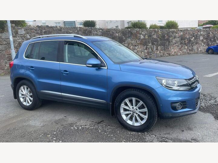 Volkswagen Tiguan 2.0 TDI BlueMotion Tech SE 4WD Euro 5 (s/s) 5dr