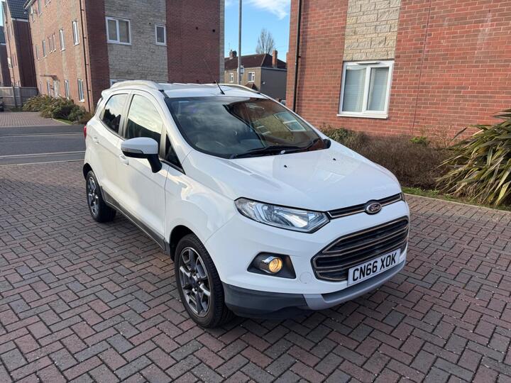 Ford EcoSport 1.0T EcoBoost Titanium 2WD Euro 5 (s/s) 5dr Ford EcoSport 1.0T EcoBoost Titanium 2WD Euro 5 (s/s) 5dr