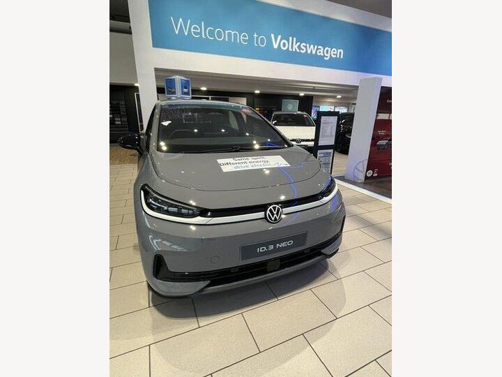 Volkswagen ID.3 Neo 58kWh Life Auto 5dr