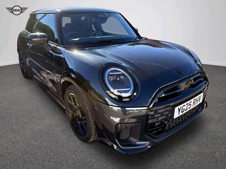 MINI Cooper 1.5C Sport Steptronic Euro 6 (s/s) 3dr