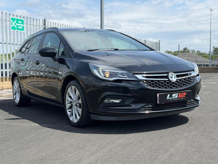 Vauxhall Astra 1.6 CDTi BlueInjection Tech Line Nav Sports Tourer Euro 6 (s/s) 5dr