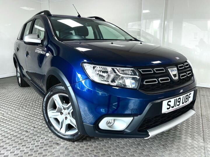 Dacia Logan MCV Stepway 0.9 TCe Comfort Euro 6 (s/s) 5dr Dacia Logan MCV Stepway 0.9 TCe Comfort Euro 6 (s/s) 5dr