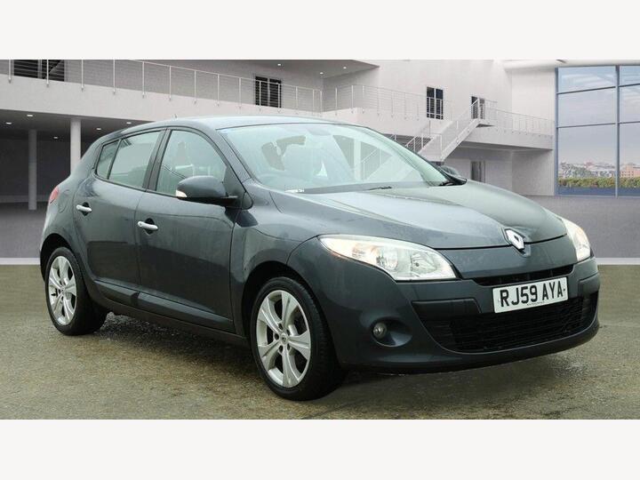 Renault Megane 1.6 16V Dynamique Euro 5 5dr