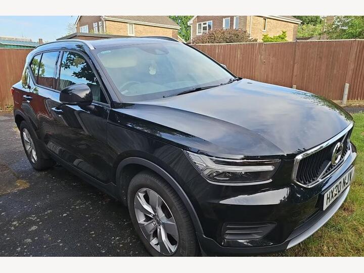 Volvo Xc40 1.5 T3 Momentum Euro 6 (s/s) 5dr