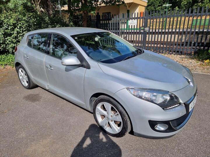 Renault Megane 1.5 DCi Dynamique TomTom Euro 5 (s/s) 5dr
