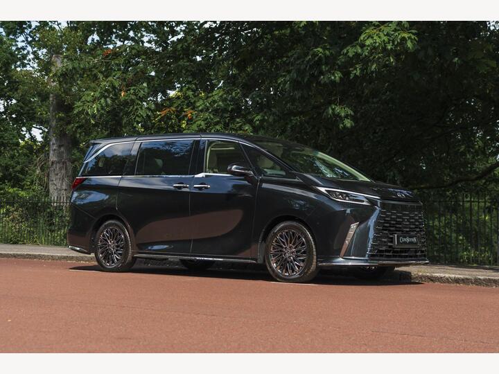 Lexus LM 2.5 350h Takumi E-CVT AWD Euro 6 (s/s) 5dr