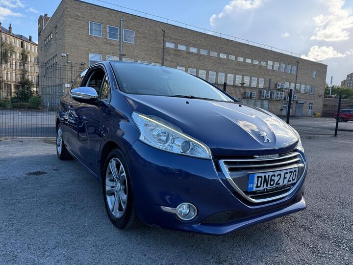 Peugeot 208 1.4 HDi Allure Euro 5 3dr