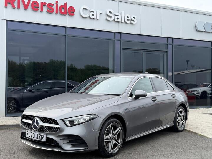 Mercedes-Benz A Class 1.3 A250e 15.6kWh AMG Line (Executive) 8G-DCT Euro 6 (s/s) 4dr