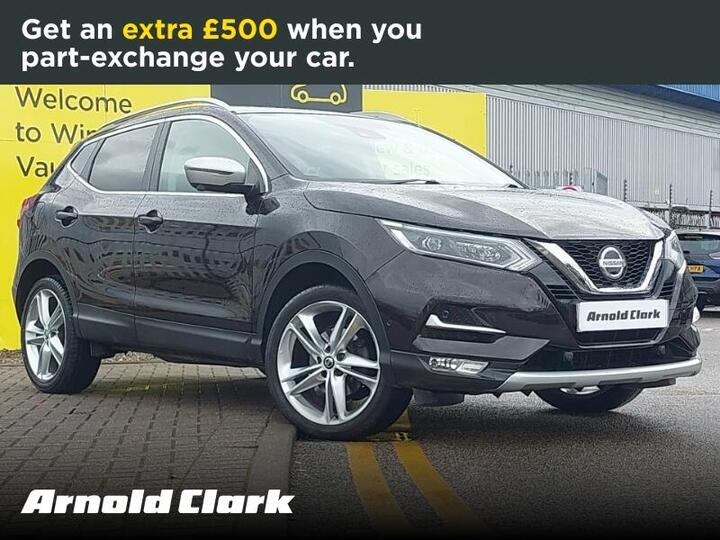 Nissan Qashqai 1.3 DIG-T N-Motion Euro 6 (s/s) 5dr