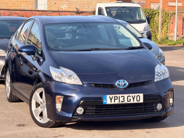 Toyota Prius 1.8 VVT-h T4 CVT Euro 5 (s/s) 5dr