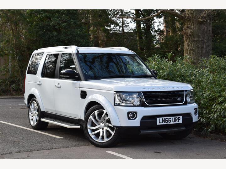 Land Rover Discovery 4 3.0 SD V6 Landmark Auto 4WD Euro 6 (s/s) 5dr Land Rover Discovery 4 3.0 SD V6 Landmark Auto 4WD Euro 6 (s/s) 5dr