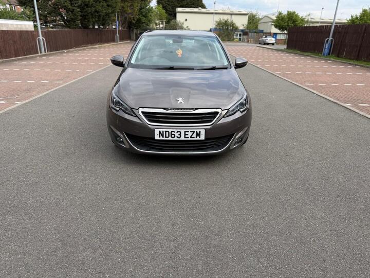 Peugeot 308 1.6 THP Allure Euro 5 5dr