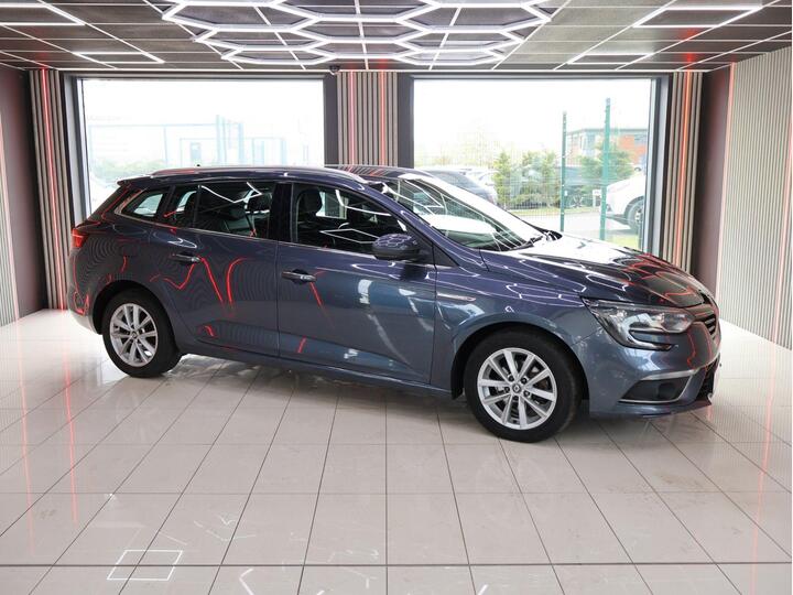 Renault MEGANE 1.5 DCi Dynamique Nav Sport Tourer Euro 6 (s/s) 5dr